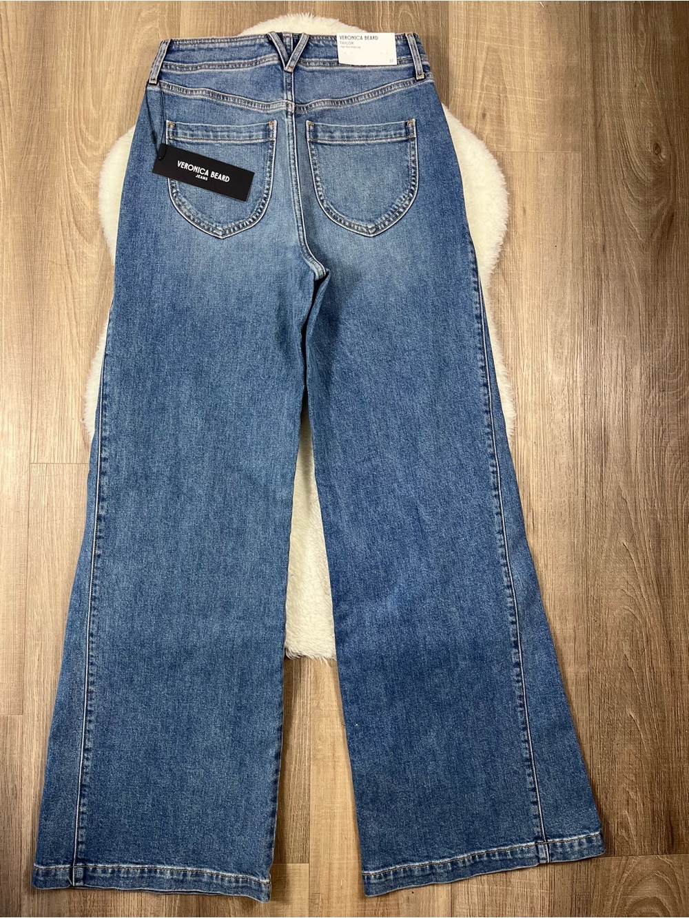 Veronica Beard Taylor Godet Wide-Leg Jeans - Picture 11 of 13